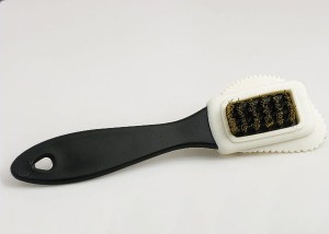 nubuck brush