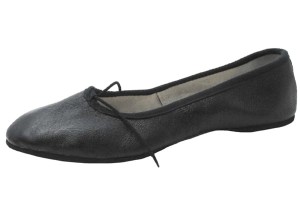 ballet shoes black leather + gum sole
