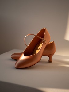 ladies ballroom std-v03 peach satin + stability correction