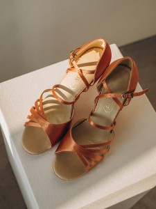 ladies latin xg-100 flesh satin